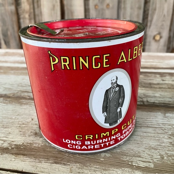 Vintage Antique Prince Albert Red Tobacco Tin, round red tin with opener - Picture 4 of 13